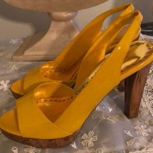 BCBGirls sling back platform wooden heels Size 7.5
